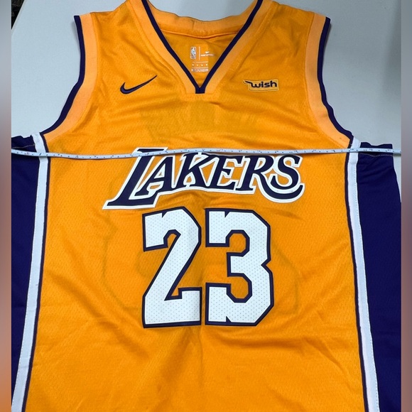 Lakers Jersey - Picture 10 of 11